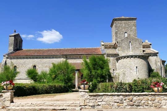 Oratoire carolingien de Germigny-des-Pr&eacute;s, Loiret, France