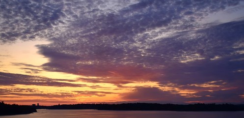 Obraz premium sunset over the sea