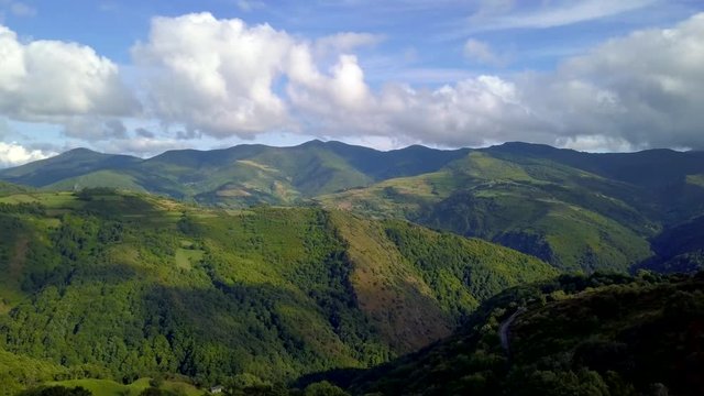 VALLEYS AND MOUNTAINS OF CAUREL..LIVESTOCK REGION. WAY OF SANT JAMES