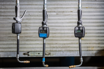 Spezialwerkzeuge in einer Autowerkstatt 