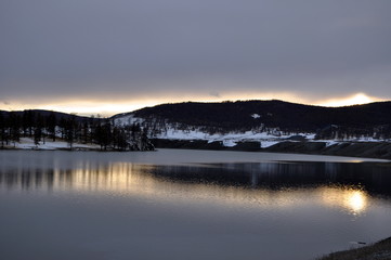 Fototapeta premium lake at sunset
