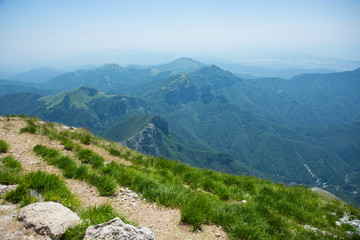 Fototapeta na wymiar Mountains in the Apuan Alps in Tuscany, Italy