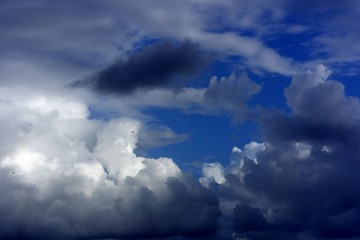 Obraz premium Clouds in Malta