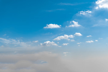 Fototapeta premium Blue sky and white clouds under the sun