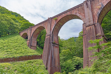 Fototapeta premium 碓氷第三橋梁 めがね橋