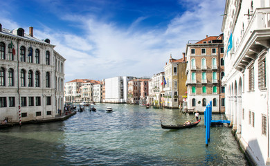 Venezia, 17 agosto 2019 16:00, Il Canal Grande, il canale principale che attraversa il centro...