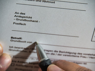 Grundbuchänderung, Antrag