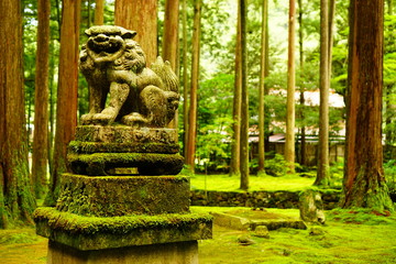 日用神社　狛犬
