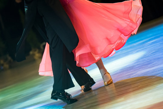couple dancing standard dance