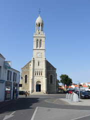 Fototapeta na wymiar église saint gilles croix de vie
