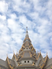 the white temple in bangkok thailand