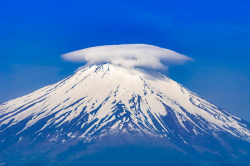 富士山と雲