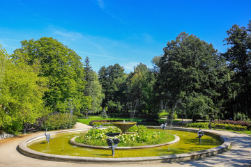 Olsztyn na Warmii,fontanna "syfonia ptaków" © Janusz Lipiński