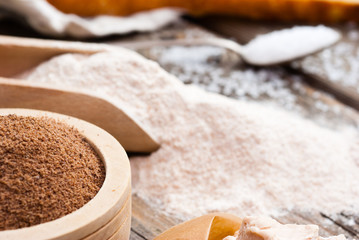 ground linseed and whole wheat, flour variation