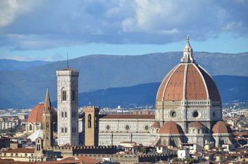 Fototapeta na wymiar Firenze e seu Duomo