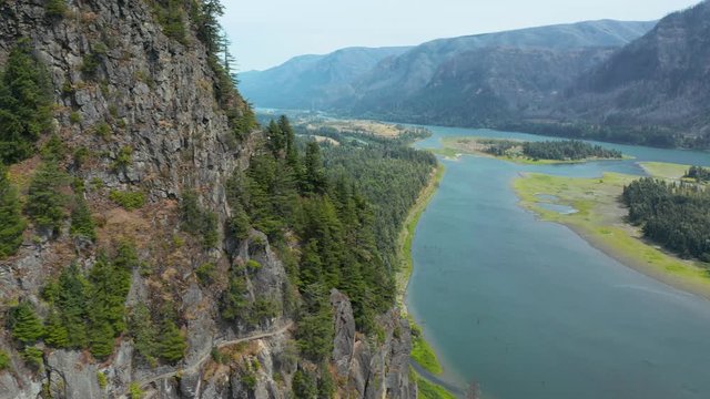 Beacon Rock, an 848-foot (258 m) basalt volcanic plug on the north shore of the Columbia River 32 miles (51 km) east of Vancouver. It was named by Lewis and Clark in 1805.  