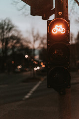 Traffic lights for bicycles at night - 285861534