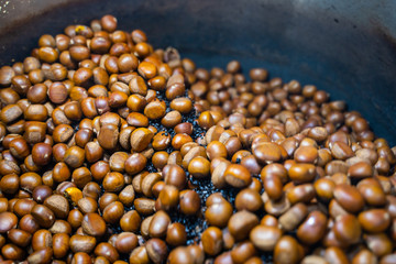 cooking chestnuts in chestnut roasting machine