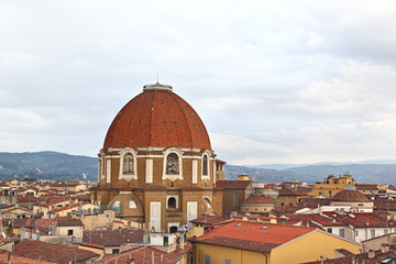 Fototapeta premium Florence with the dome of the Basilica di San Lorenzo