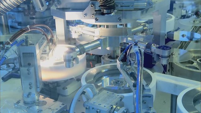 high-tech production of CDs