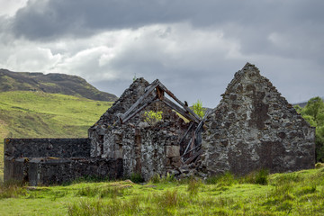 Derelict croft on the road to Loch Tarff