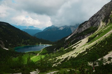 Fototapeta na wymiar Hike to Seebensee, an alpine lake in Tyrol, Austria, near the Zugspitze