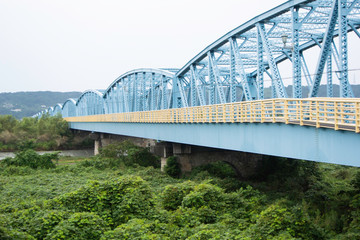 Obraz premium Oigawa bridge over Oi river