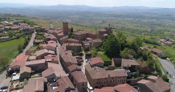 Oingt Beaujolais, lateral traveling, labelled Les Plus Beaux Villages de France