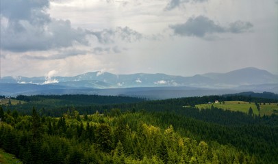 Fototapeta na wymiar landscape from the Rarau mountains