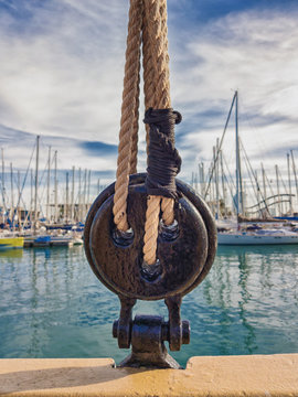 The dead eye. Standing rigging of a sailing ship.
