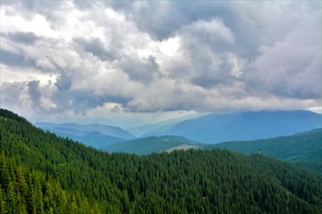 Fototapeta na wymiar Rarau mountains in summer