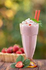 strawberry milkshake in glass