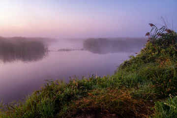 Narwiański Park Narodowy. Poranek nad Narwią