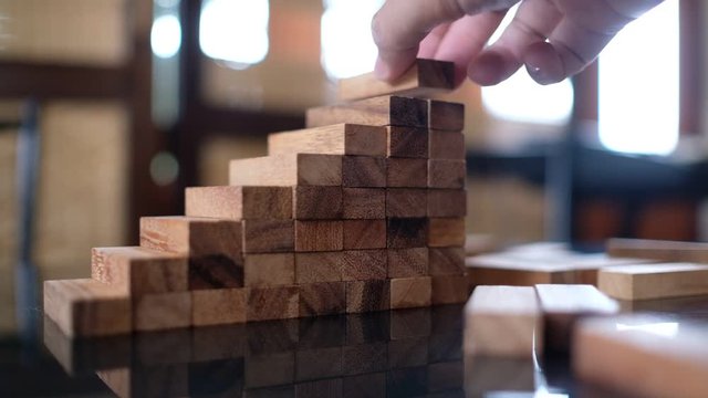 building wood blocks, plan and strategy