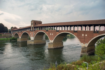 Fototapeta na wymiar Pavia Ponte Sul Ticino