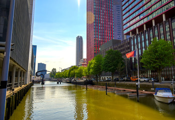 Fototapeta na wymiar The canals and waterways in the city of Rotterdam, the Netherlands.
