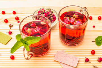 Summer delicious green rose tea