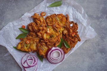 Gluten free Onion Fritters /Kerala Ulli Vada made of chickpea flour, selective focus