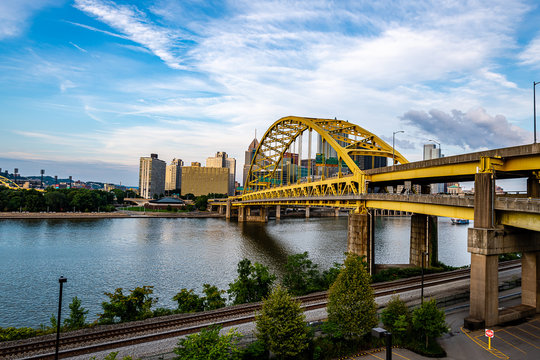 Vistas of Pittsburgh, Pennsylvania