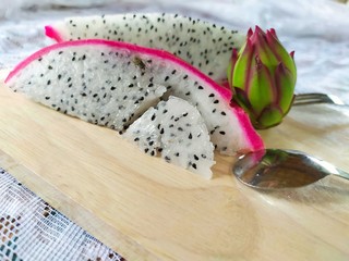 dragon fruite cut on table