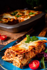 spicy lasagne with tomato sauce and basil