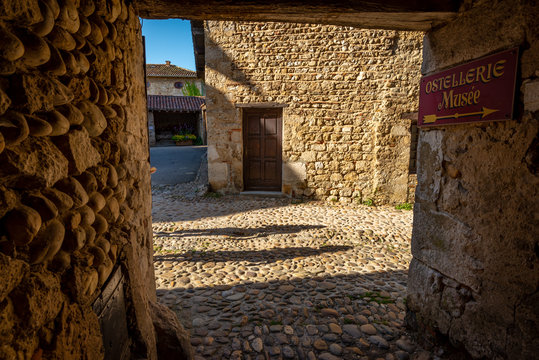 Shadow of two women, Perouges, France