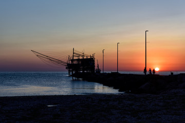 Fototapeta premium ship at sunset