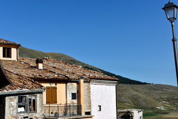 old houses in italy