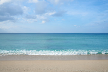 Fototapeta na wymiar White sand beach in the south of Taiwan 