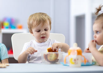 Babies have pause to eat in kindergarten or daycare