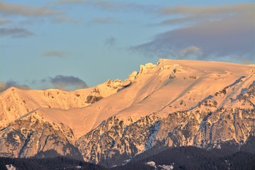 Naklejka premium in the evening in the Piatra Craiului mountains