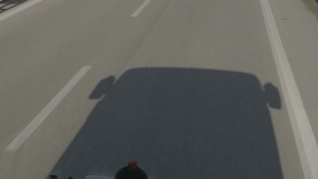 sulla strada in autobus