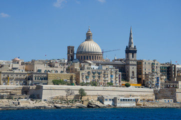 Fototapeta na wymiar Valletta Malta city Skyline, colorful house balcony Malta Valletta