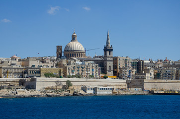 Fototapeta na wymiar Valletta, Malta, skyline from Marsans Harbour